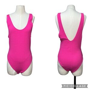 WILD FABLE | HOT PINK U NECK V BACK BODYSUIT
